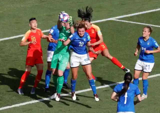 意大利男足不争气 没人关心世界8强的意大利女足？