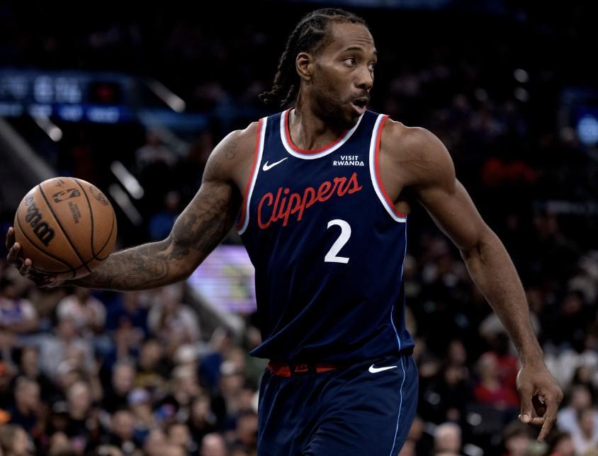 开云-伦纳德谈阿德巴约83分：简直不可思议，这是他多年努力的结果